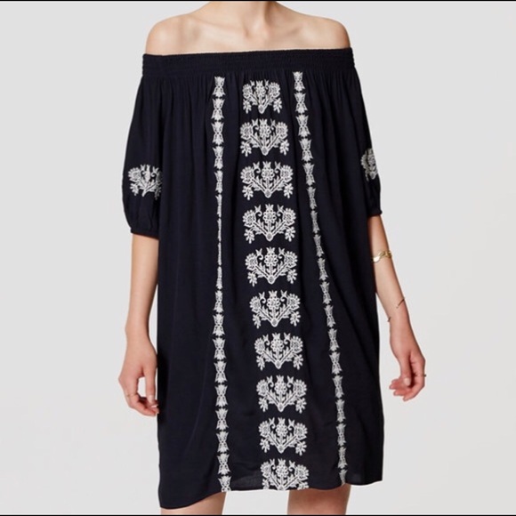 LOFT Dresses & Skirts - LOFT Navy and White Embroidered Off the Shoulder